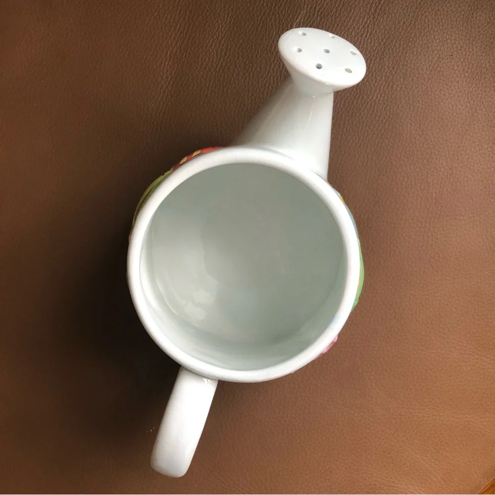 🐟🐠🐡 Coastal Themed Decorative Watering Can 🐡🐠🐟 - Picture 3 of 5